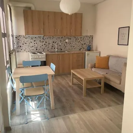 Archontiko Theofilou #2 With Private Parking Space *